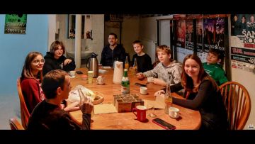 Gostovanje otroške lutkovne skupine v Selah - Gastauftritt der Puppentheatergruppe in Zell
