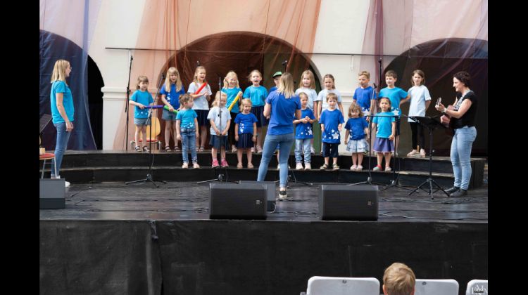Srečanje otroških in mladinskih zborov - Treffen von  Kinder- und Jugendchöre